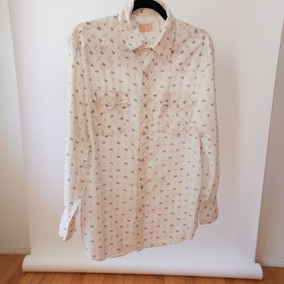 ⬇️ PRICE DROP - Vintage western button-down shirt - Picture 7 of 9
